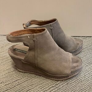 Alberto Fermani Women's Algeria Grey Suede Wedge